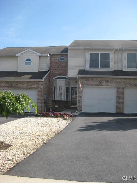 1269 Old Gate Road Northampton, PA 18067 - Photo 1 of 17 Gallery Image 1