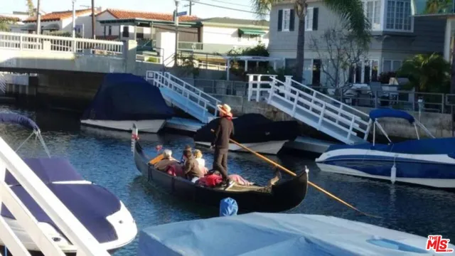 $12,999 | 109 Geneva Walk, Long Beach, CA 90803