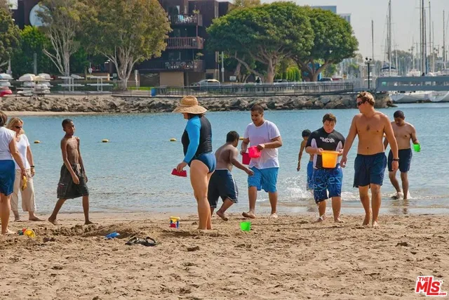 $12,999 | 109 Geneva Walk, Long Beach, CA 90803