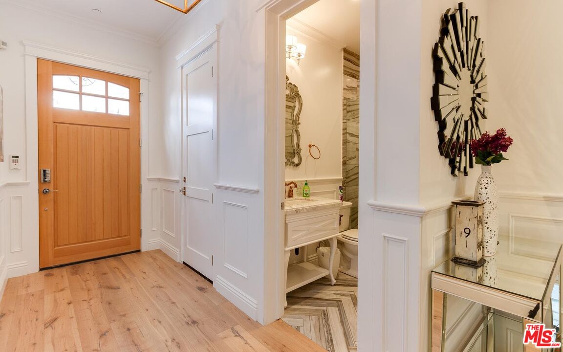 109 Geneva Walk Long Beach, CA 90803 - Photo 9 of 53