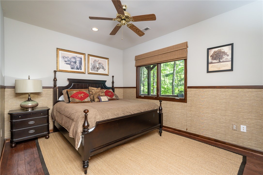 305 Buttercup Way Sunset, SC 29685 - Photo 27 of 40 Gallery Image 27