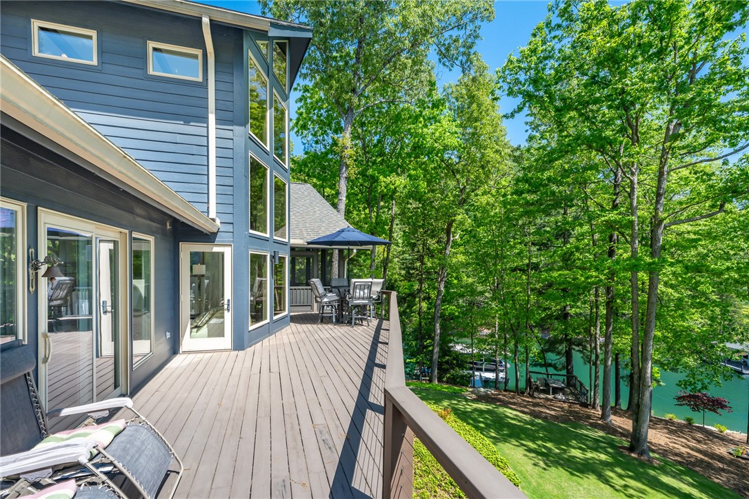 305 Buttercup Way Sunset, SC 29685 - Photo 5 of 40 Gallery Image 5