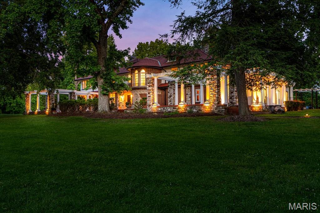 1601 Warson Road Ladue, MO 63124 - Photo 63 of 69