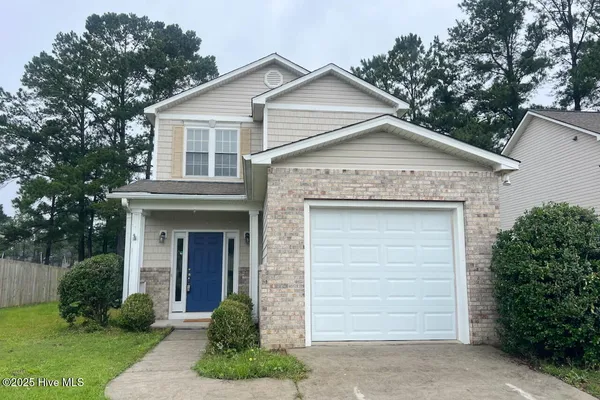 $1,995 | 1032 Lake Norman Lane, Leland, NC 28451