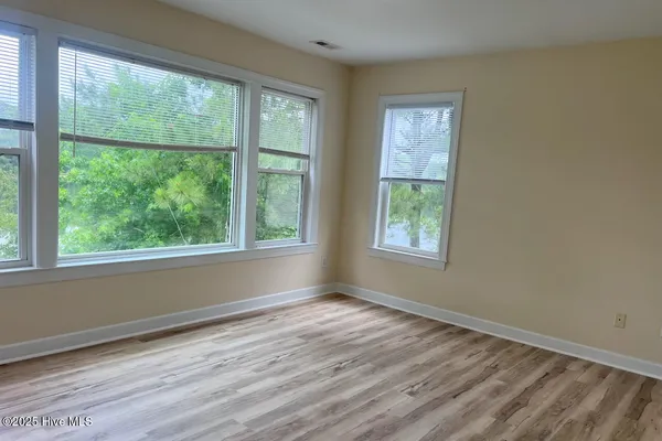 $1,995 | 1032 Lake Norman Lane, Leland, NC 28451