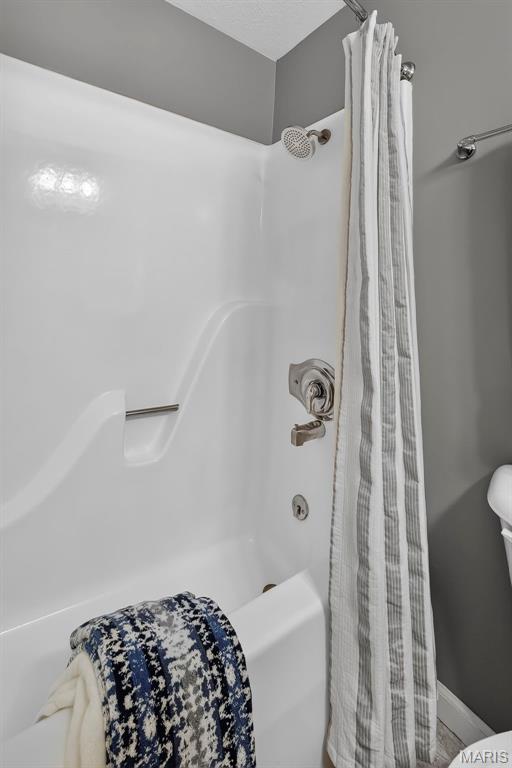 843 Portsdown Road Ballwin, MO 63011 - Photo 19 of 35 Gallery Image 19