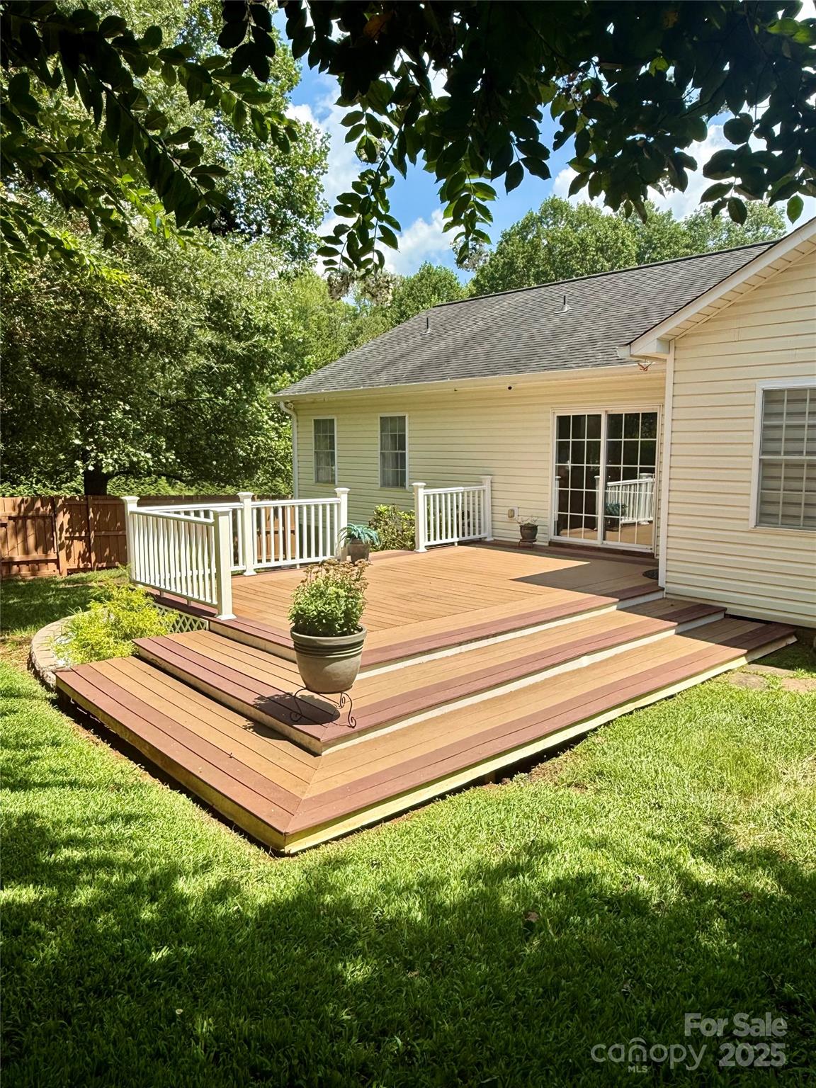 2090 Summerfield Circle Conover, NC 28613 - Photo 4 of 21 Gallery Image 4