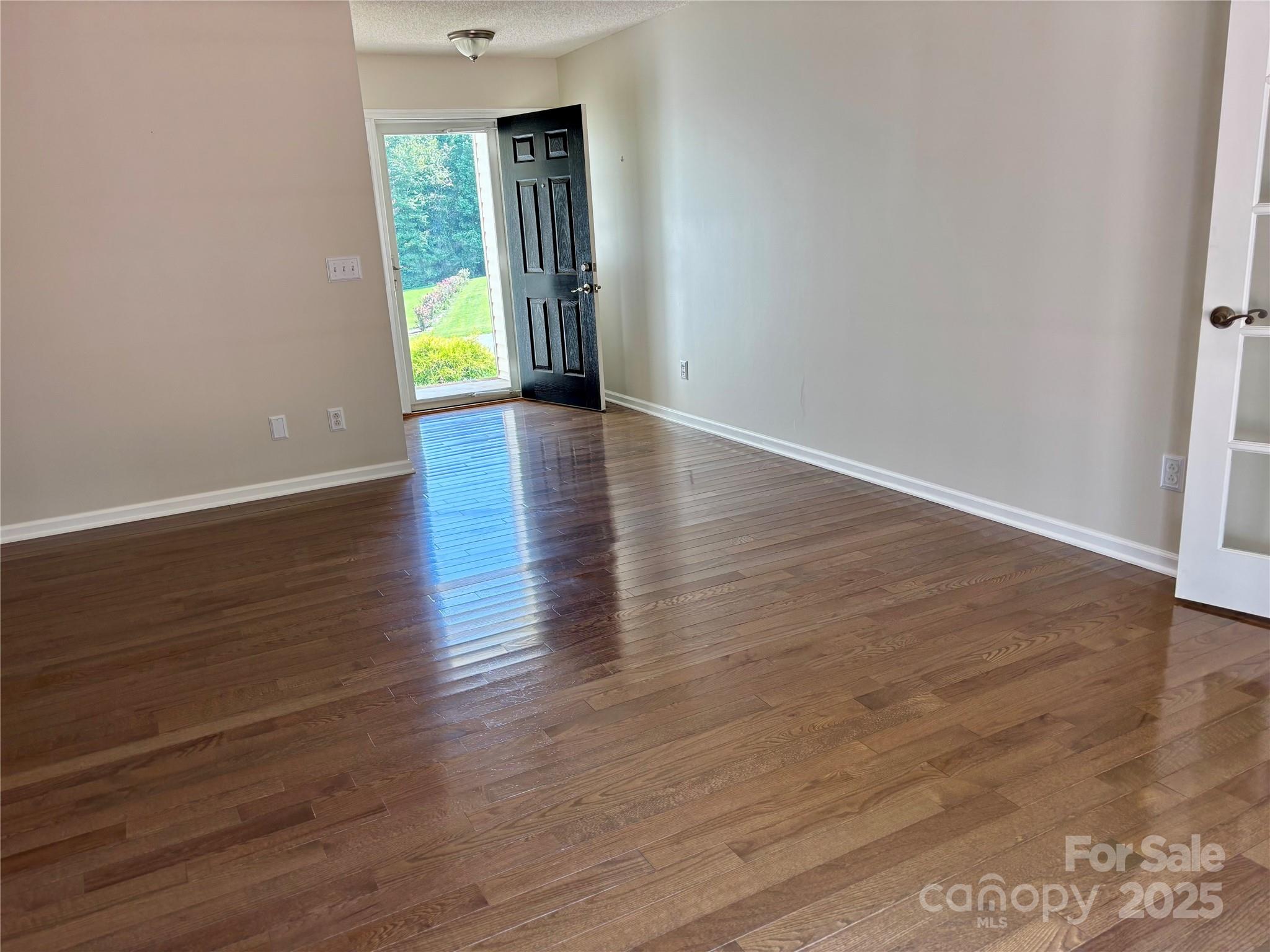 2090 Summerfield Circle Conover, NC 28613 - Photo 8 of 21 Gallery Image 8