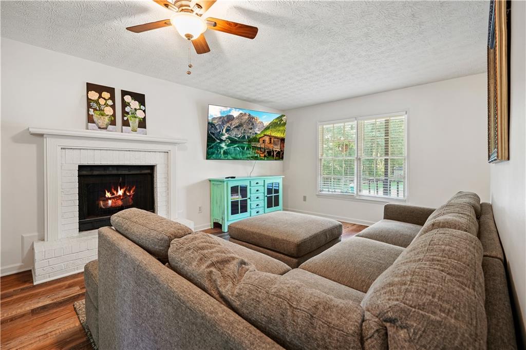 3003 Maple Lane Alpharetta, GA 30009 - Photo 7 of 25