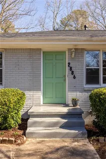 $275,000 | 2886 Horse Shoe Drive, Atlanta, GA 30316