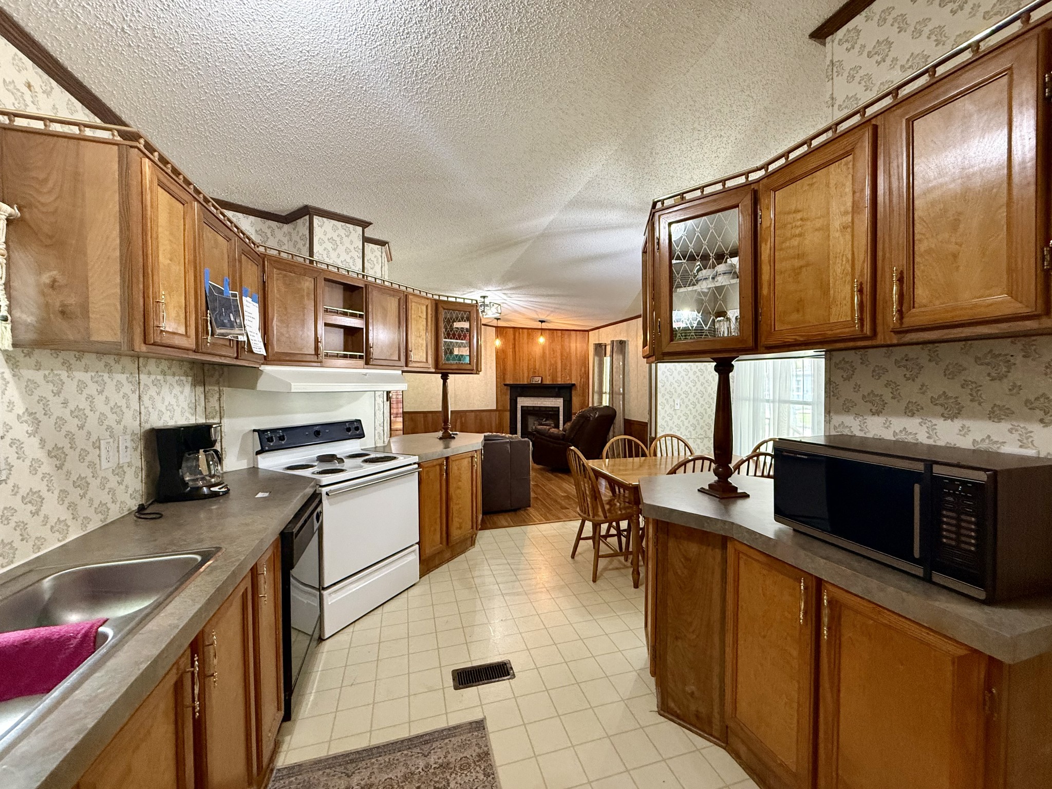 118 Haylee Road Waverly, TN 37185 - Photo 7 of 24