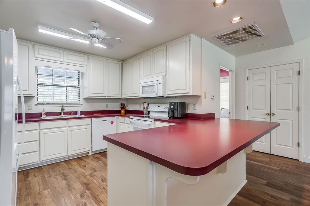 1110 Jones Road Weatherford, TX 76088 - Photo 16 of 36