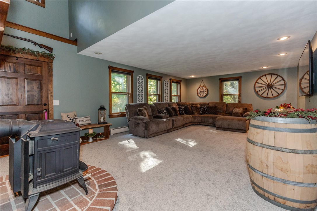 20 Heather Lane Scituate, RI 02825 - Photo 15 of 48