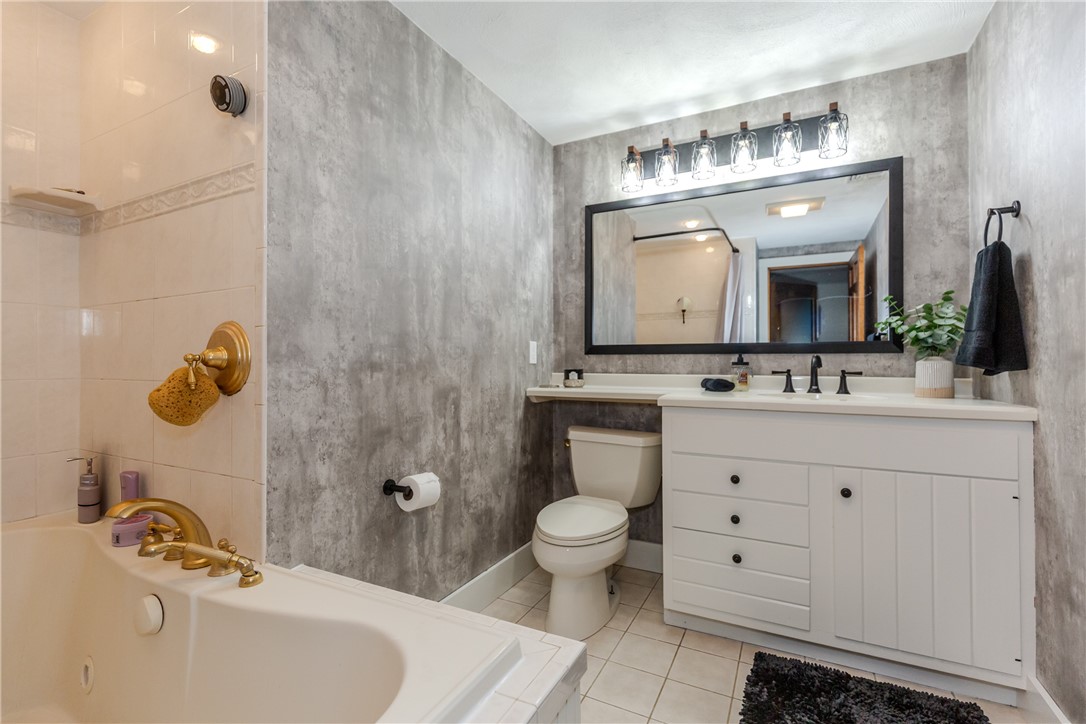 20 Heather Lane Scituate, RI 02825 - Photo 34 of 48