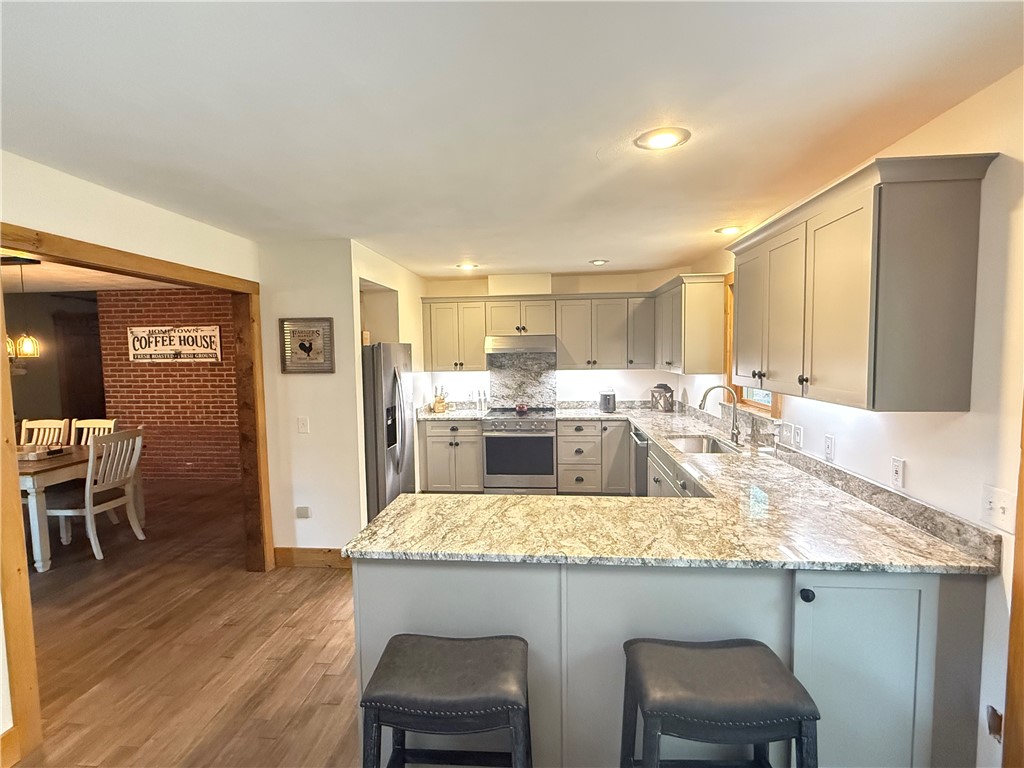 20 Heather Lane Scituate, RI 02825 - Photo 9 of 48