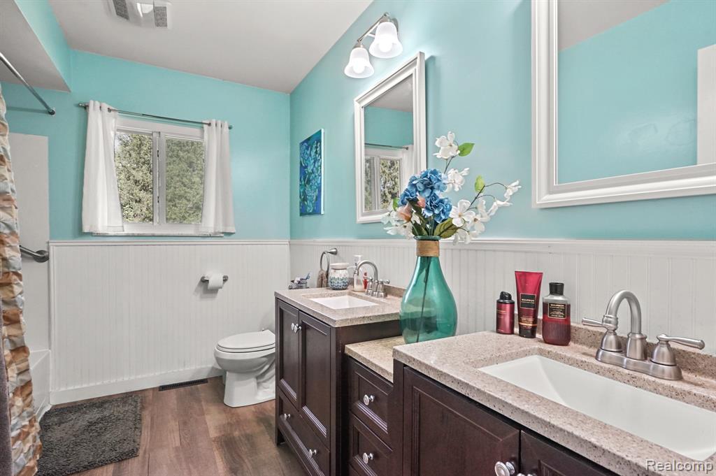 5014 Oak Hill Road Clarkston, MI 48348 - Photo 18 of 29