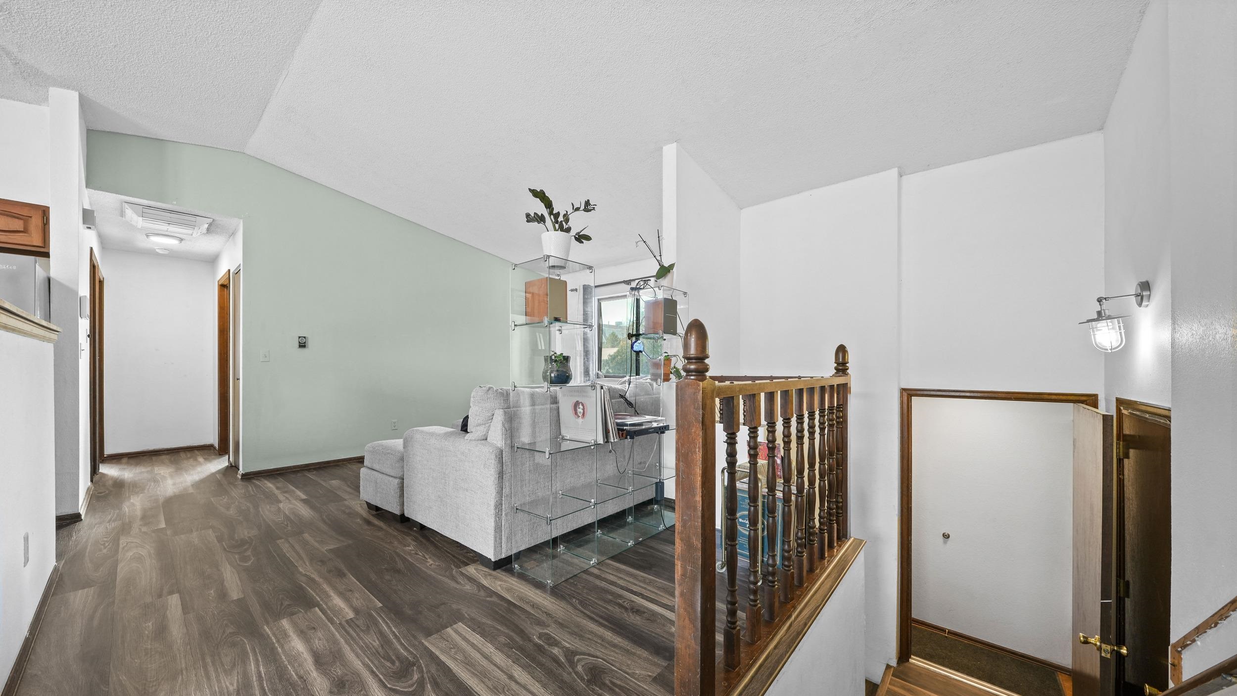 194 Rincon Drive Grand Junction, CO 81503 - Photo 4 of 30