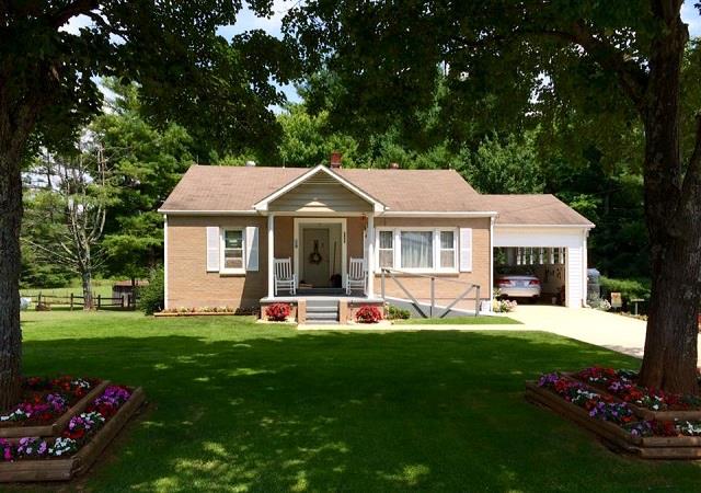 2026 Edmonds Road Galax, VA 24333 - Photo 1 of 19 Gallery Image 1