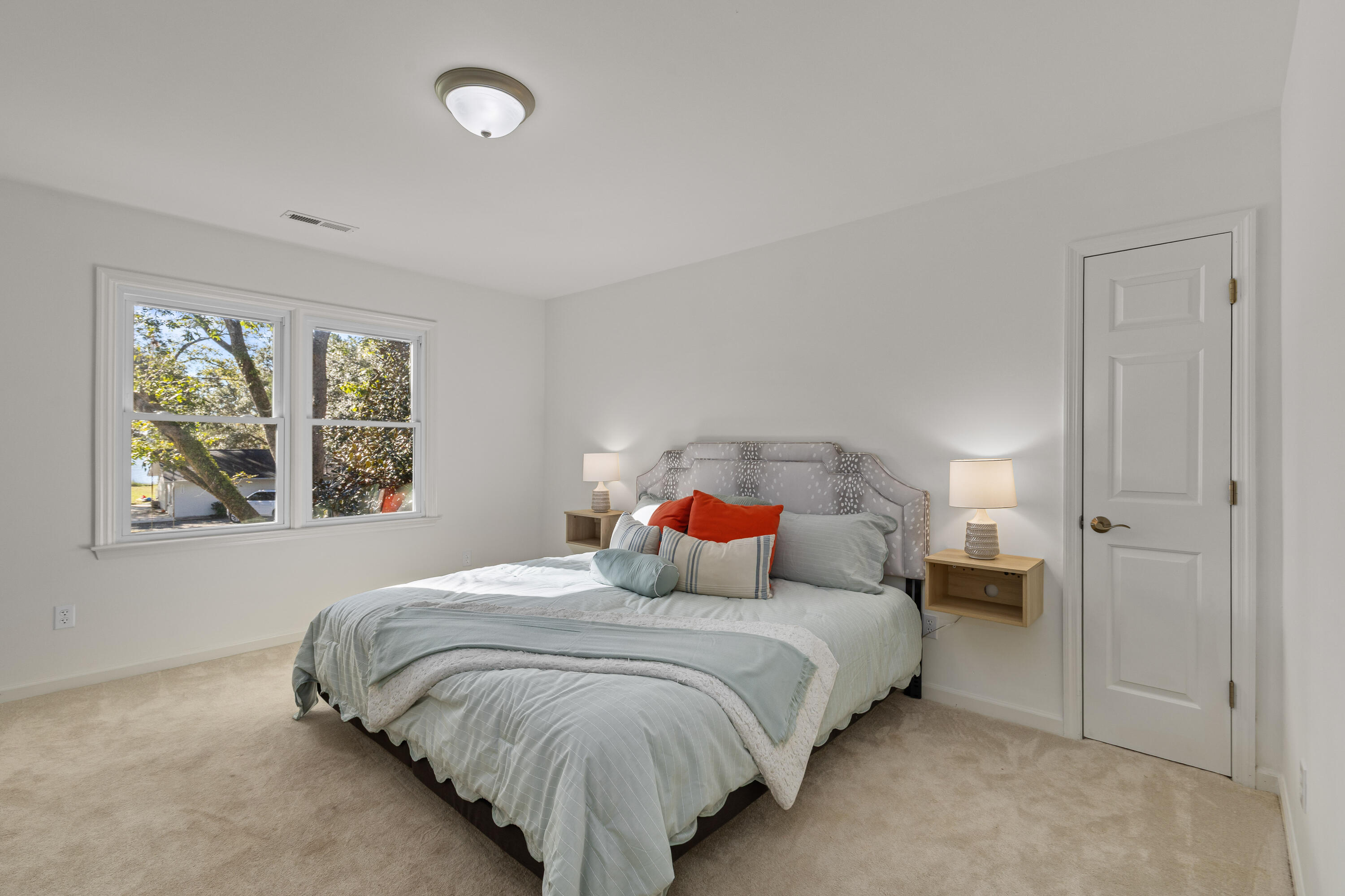 1138 Cottage Road Charleston, SC 29412 - Photo 22 of 39 1138-Cottage-27