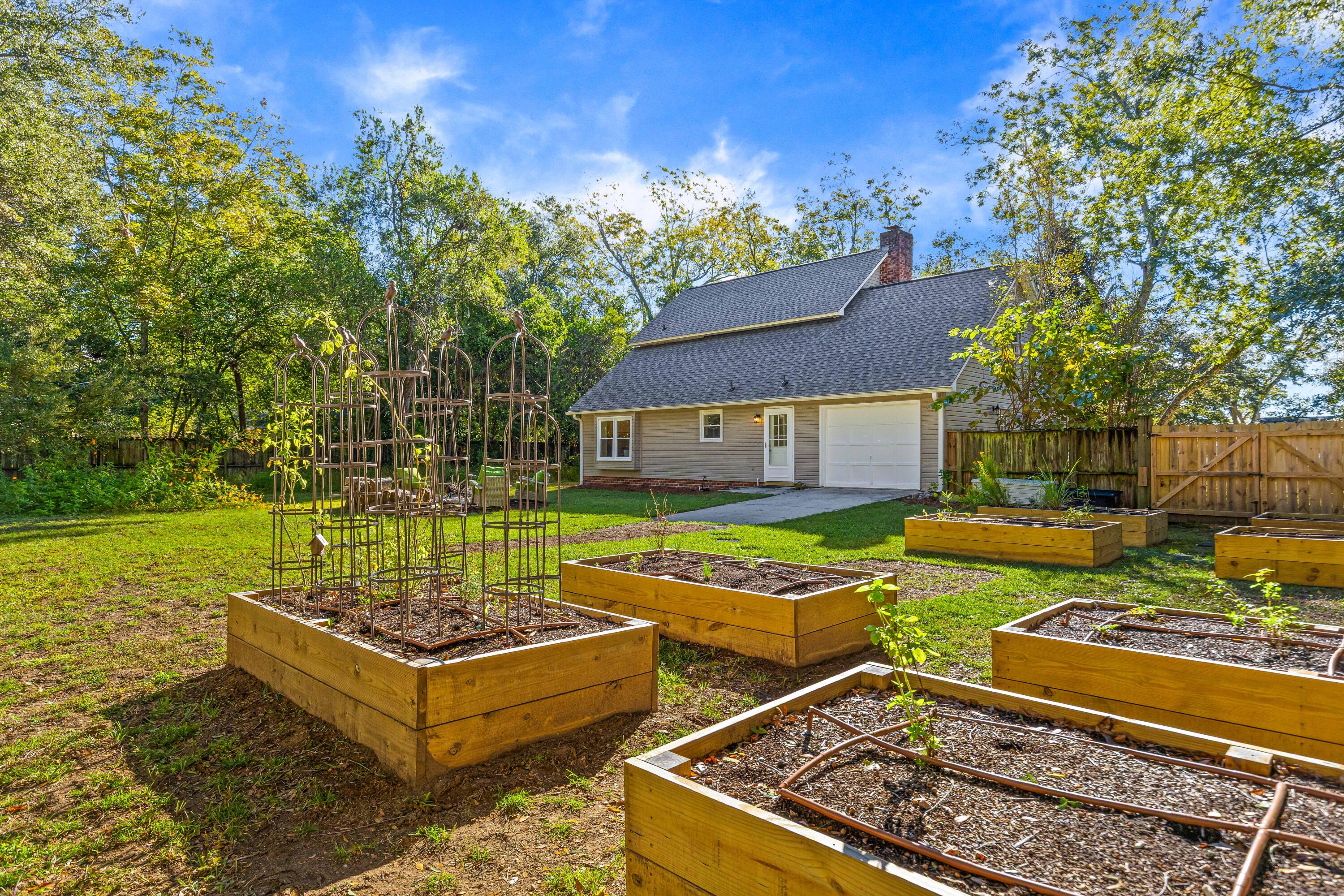 1138 Cottage Road Charleston, SC 29412 - Photo 30 of 39 1138-Cottage-39