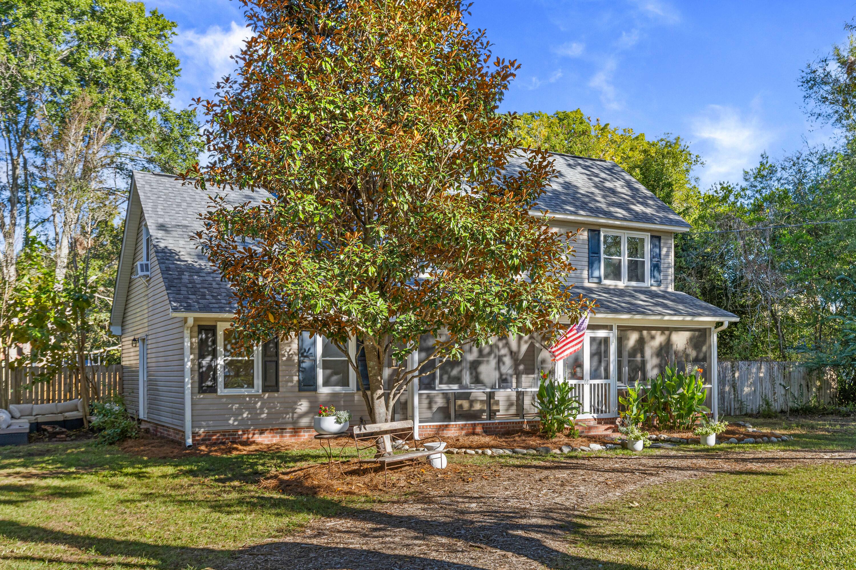 1138 Cottage Road Charleston, SC 29412 - Photo 3 of 39 1138-Cottage-7