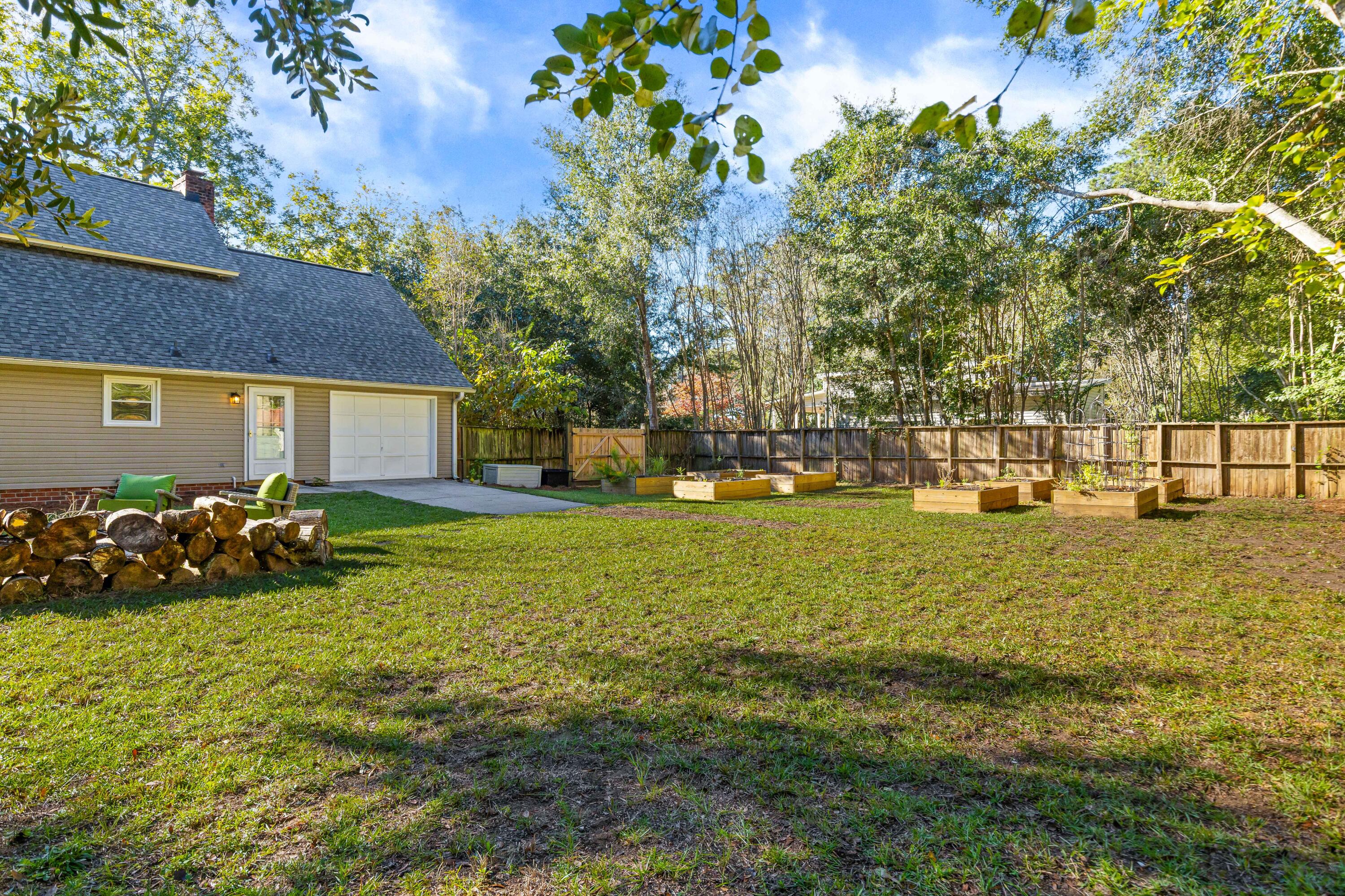 1138 Cottage Road Charleston, SC 29412 - Photo 32 of 39 1138-Cottage-38