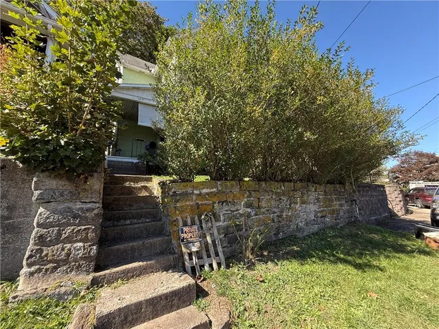 $39,000 | 226 Ridge Avenue, Kittanning, PA 16201