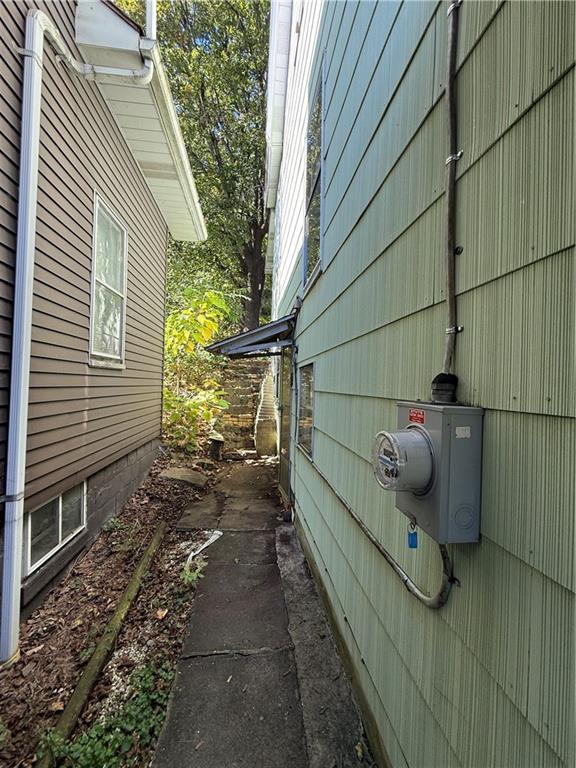 226 Ridge Avenue Kittanning, PA 16201 - Photo 5 of 18