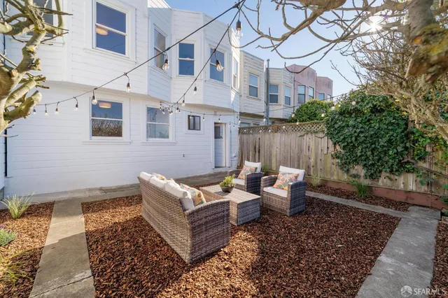 $995,000 | 1558 Alemany Boulevard, San Francisco, CA 94112