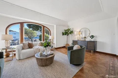 $995,000 | 1558 Alemany Boulevard, San Francisco, CA 94112