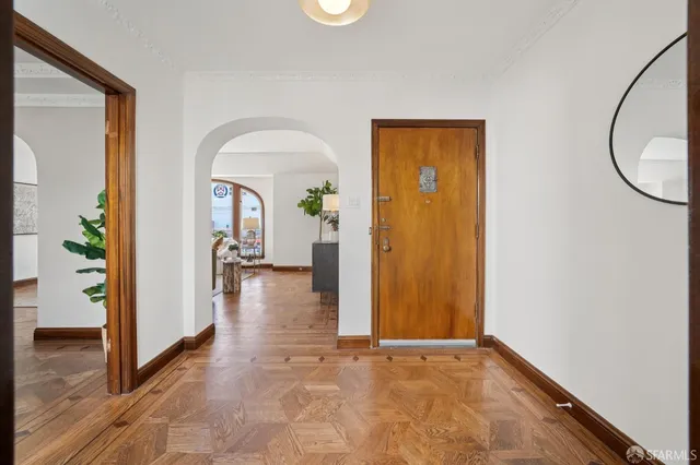 $995,000 | 1558 Alemany Boulevard, San Francisco, CA 94112