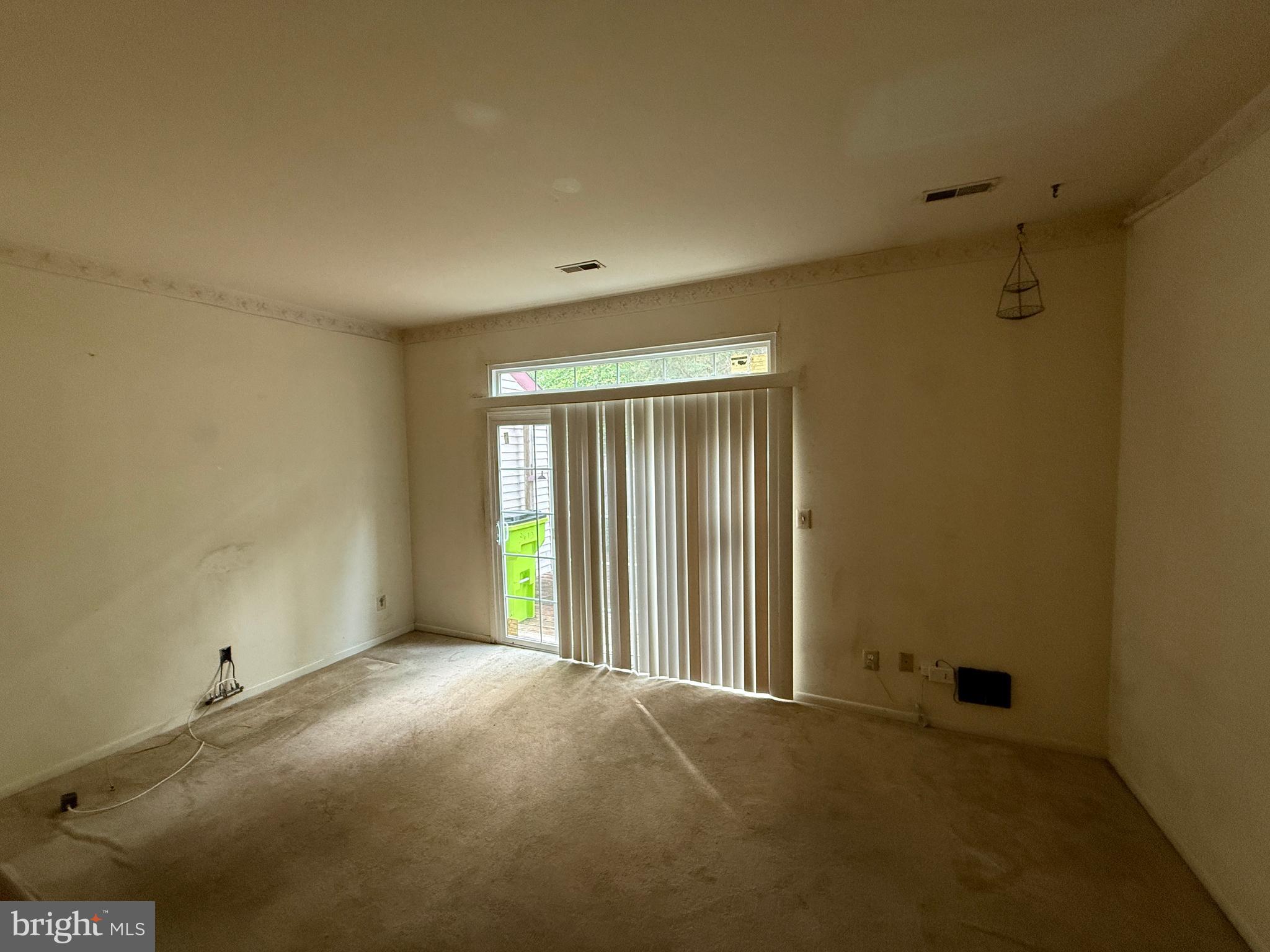 3673 Tavern Way Triangle, VA 22172 - Photo 5 of 6
