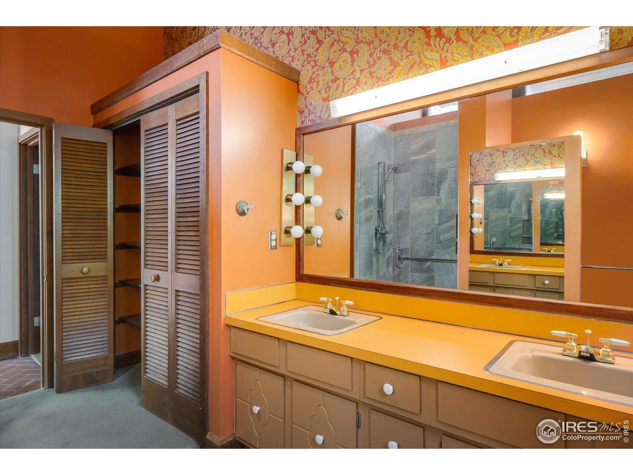 400 Ord Drive Boulder, CO 80303 - Photo 26 of 39 3/4 bath with dual vanity and vaulted ceilings