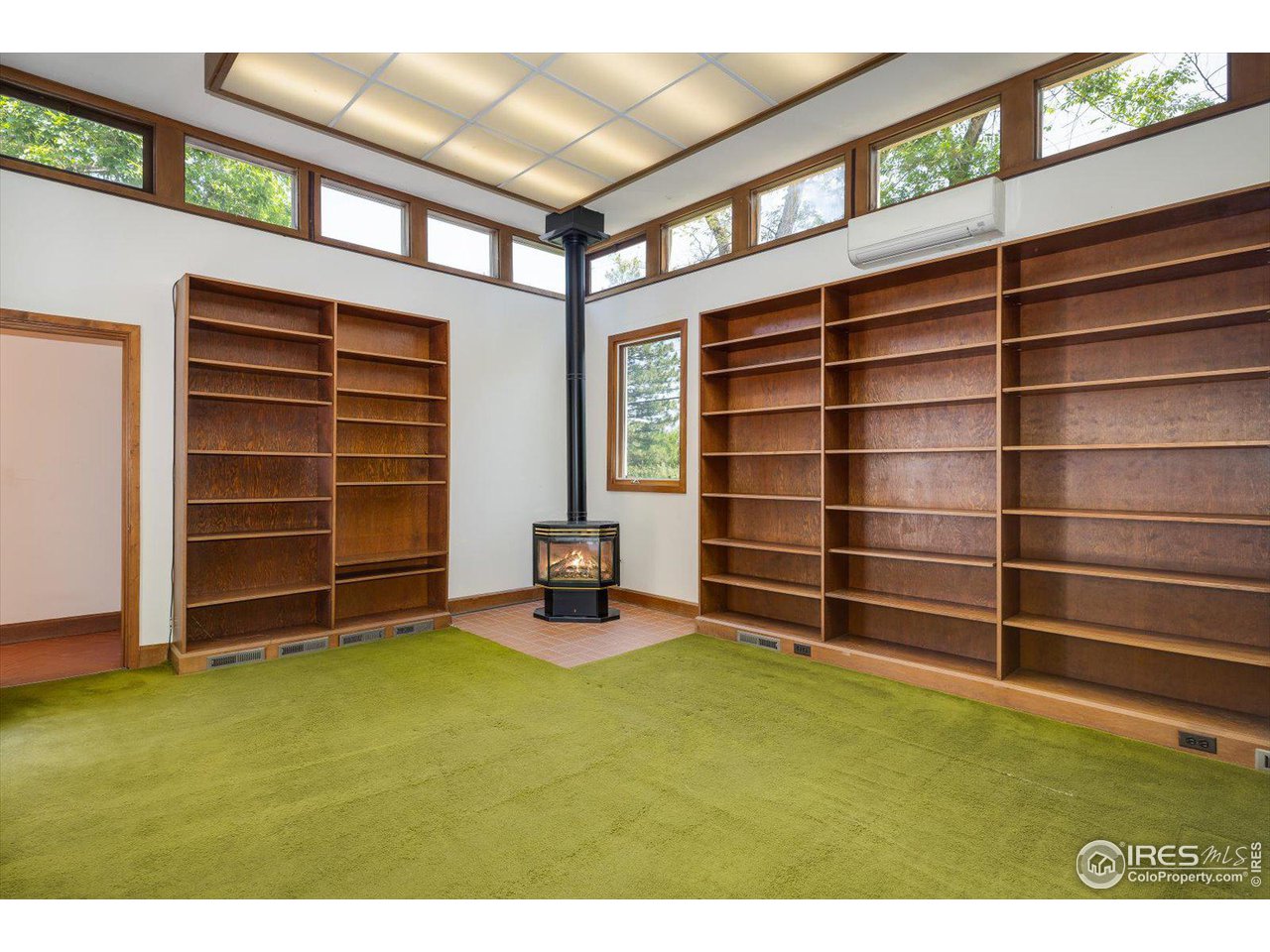 400 Ord Drive Boulder, CO 80303 - Photo 31 of 39 Library/office with built-ins and fireplace