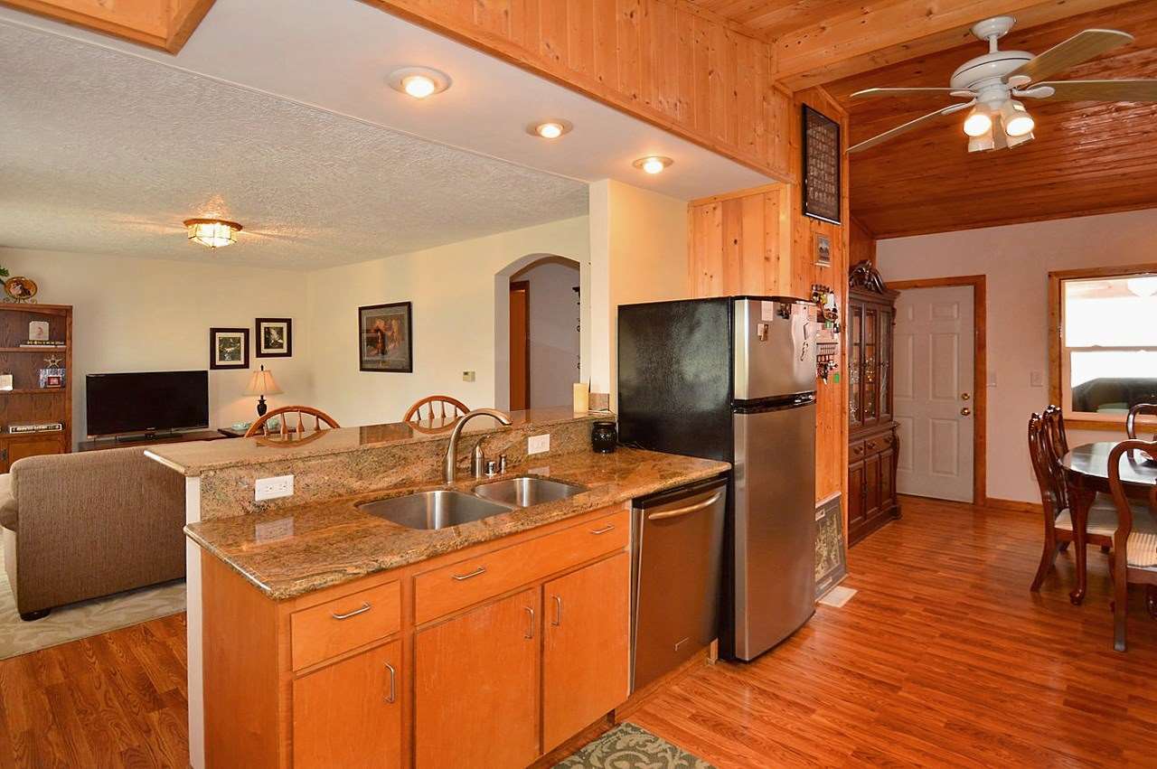 510 West Ivanhoe Road Spokane, WA 99218 - Photo 3 of 20
