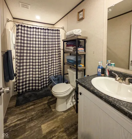 $235,000 | 969 Southeast A Street, Linton, IN 47441