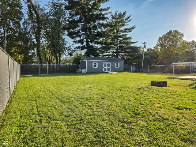 $235,000 | 969 Southeast A Street, Linton, IN 47441