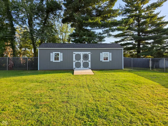 $235,000 | 969 Southeast A Street, Linton, IN 47441