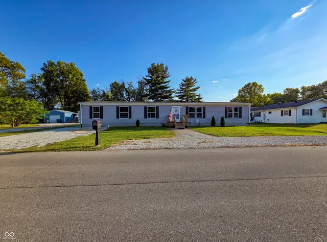 $235,000 | 969 Southeast A Street, Linton, IN 47441