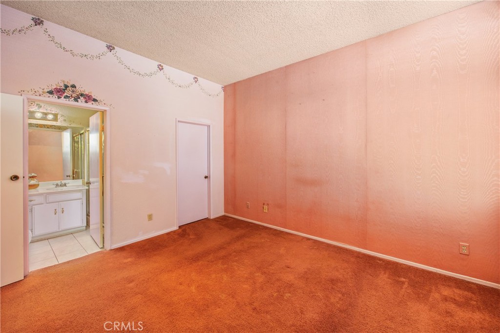 11820 Rustic Place Fontana, CA 92337 - Photo 17 of 28