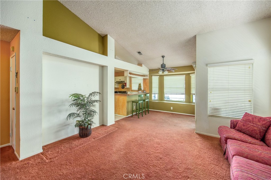 11820 Rustic Place Fontana, CA 92337 - Photo 5 of 28