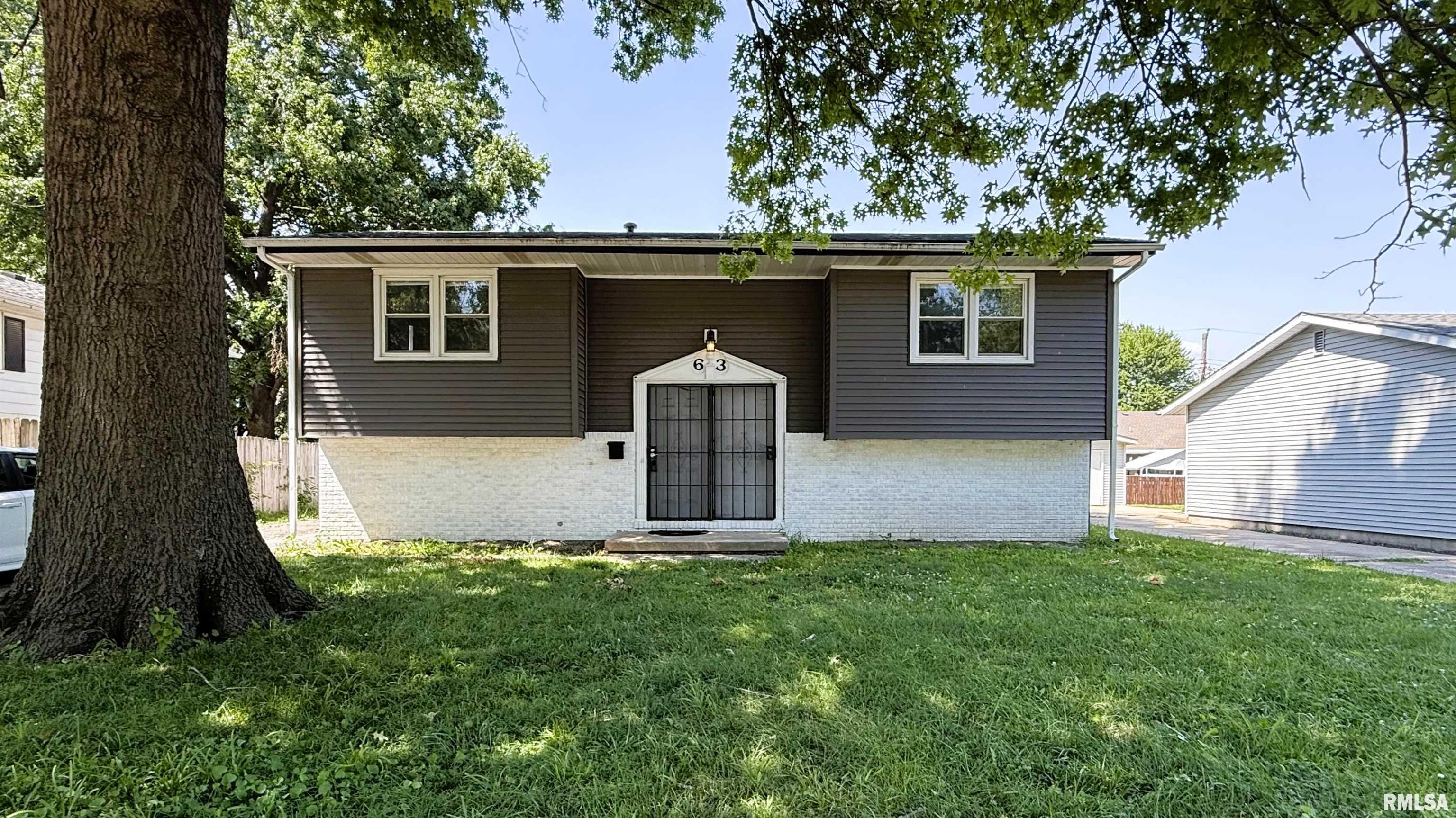 63 Villanova Drive Springfield, IL 62703 - Photo 1 of 36