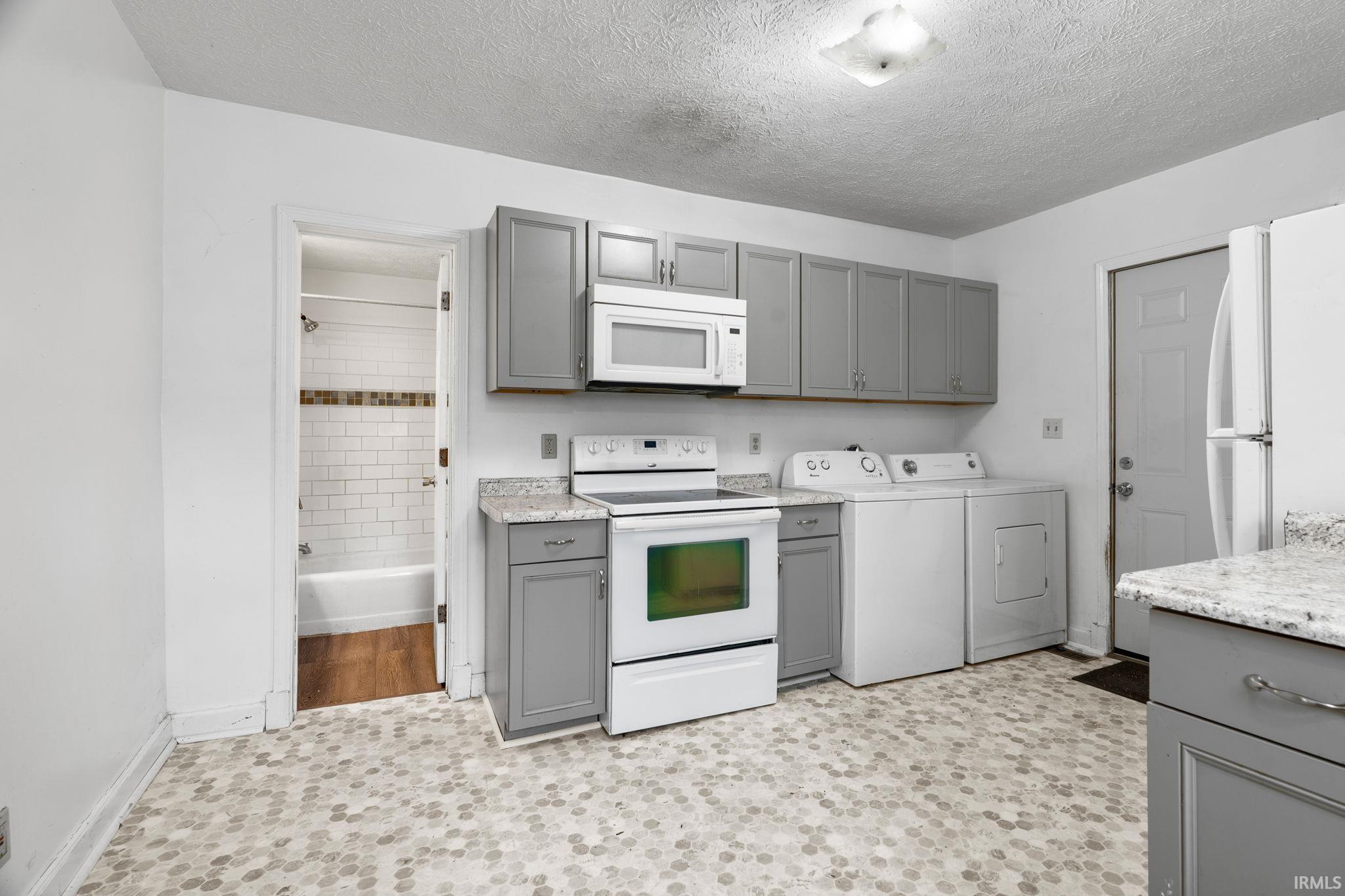 3106 Kossuth Street Lafayette, IN 47904 - Photo 9 of 23
