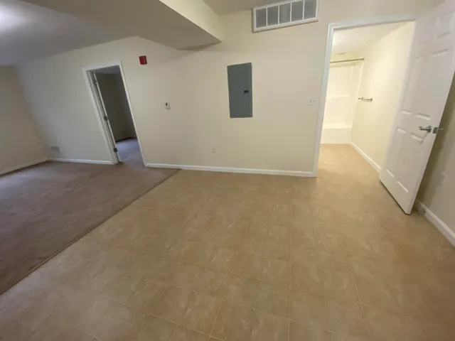 $1,965 | 80 Sentinel Court, Unit 206, Manchester, NH 03103