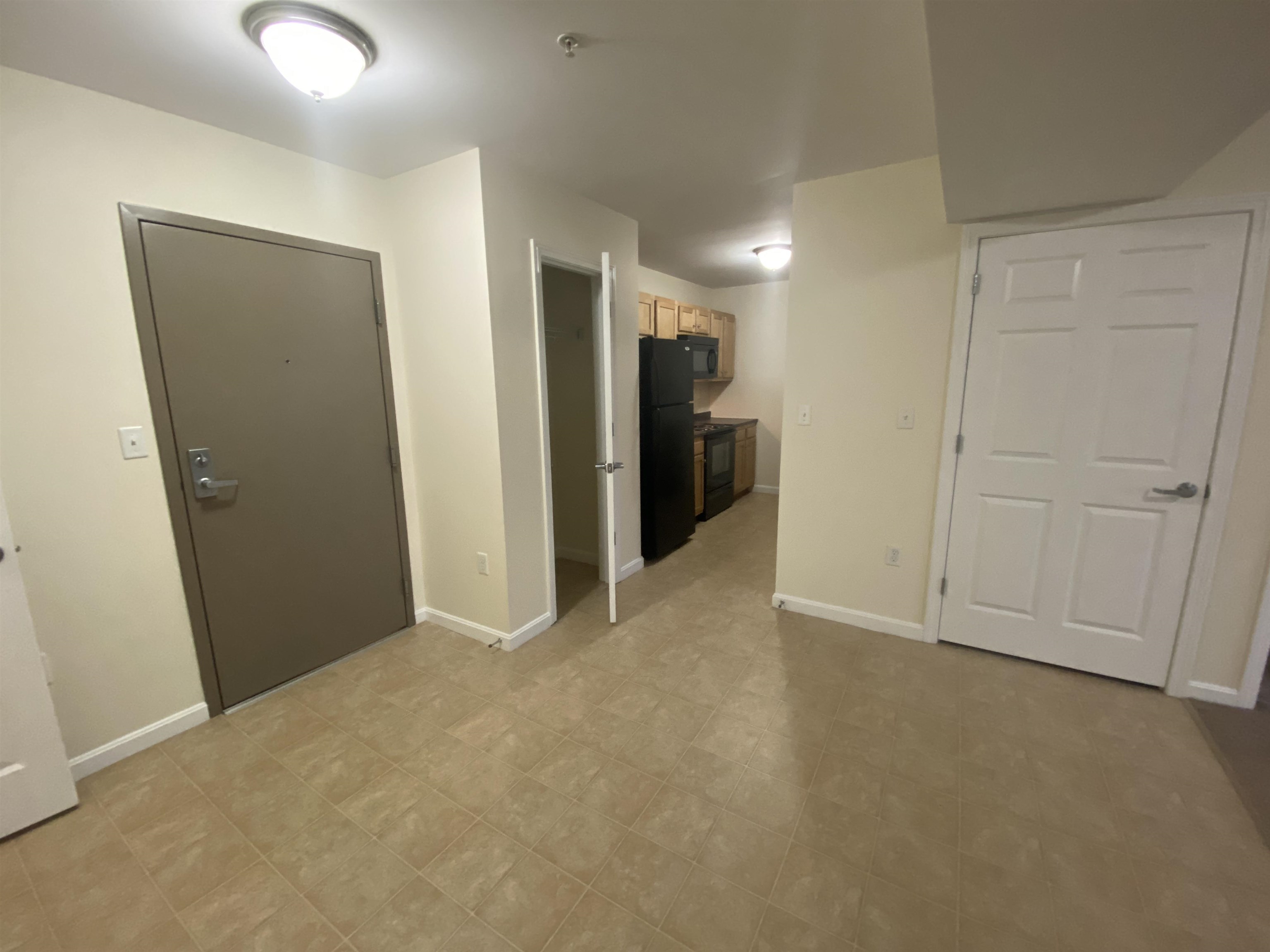 80 Sentinel Court, Unit 206 Manchester, NH 03103 - Photo 21 of 46