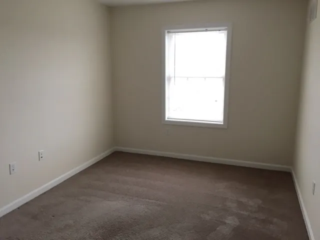 $1,965 | 80 Sentinel Court, Unit 206, Manchester, NH 03103