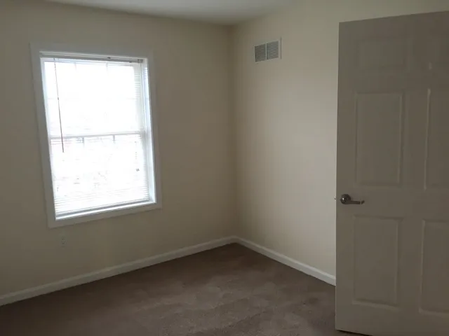 $1,965 | 80 Sentinel Court, Unit 206, Manchester, NH 03103