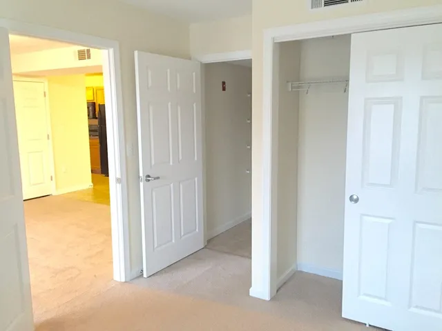 $1,965 | 80 Sentinel Court, Unit 206, Manchester, NH 03103