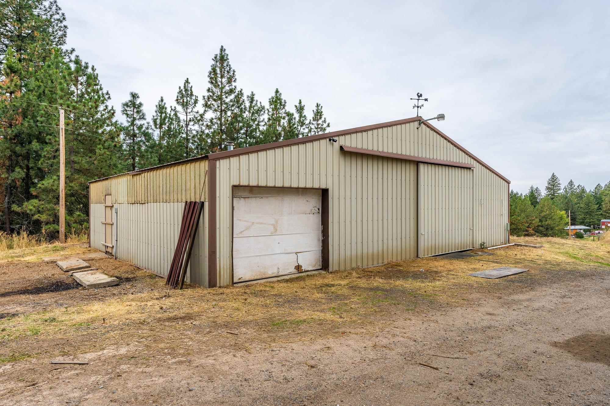 26320 North Jackson Road Chattaroy, WA 99003 - Photo 33 of 45
