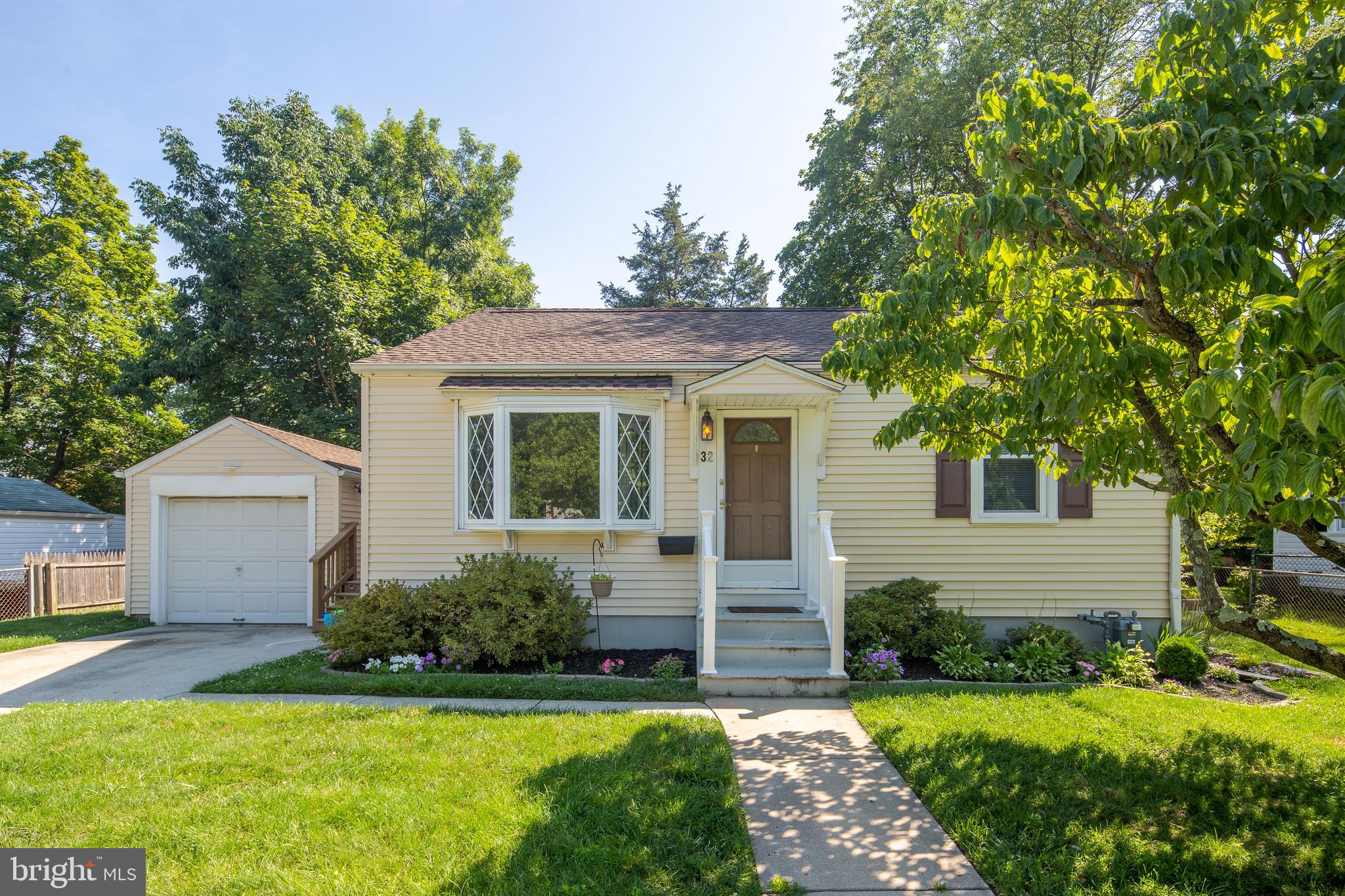 32 Churchill Road Cherry Hill, NJ 08034 - Photo 1 of 28 Gallery Image 1